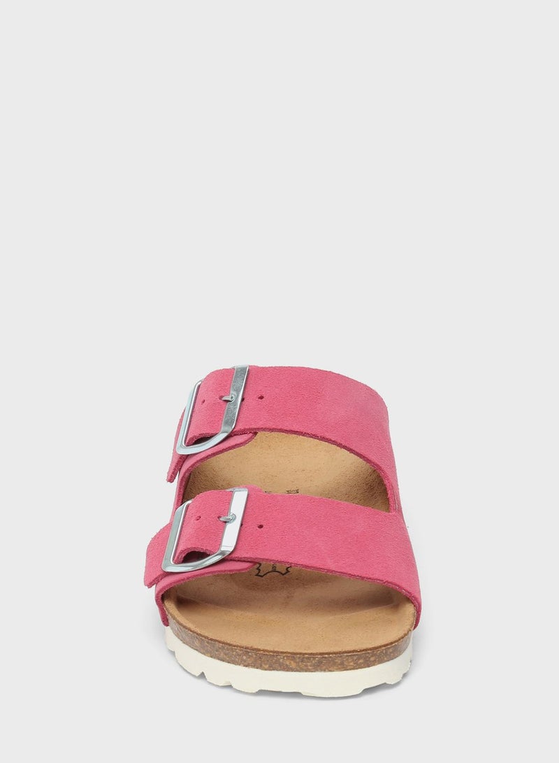 Atlas Flat Sandals