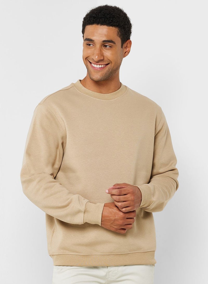 Essential Crew Neck Sweatshirt