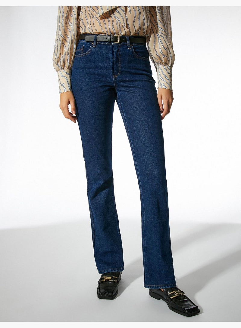 Slim Flare Jean