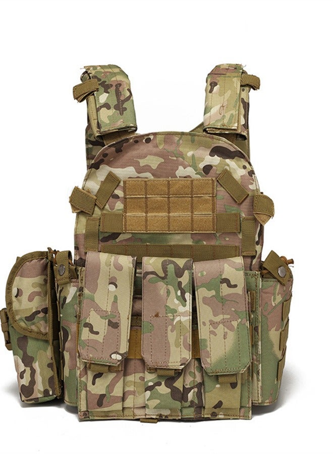 Tactical hunting vest with large capacity for maximum protection