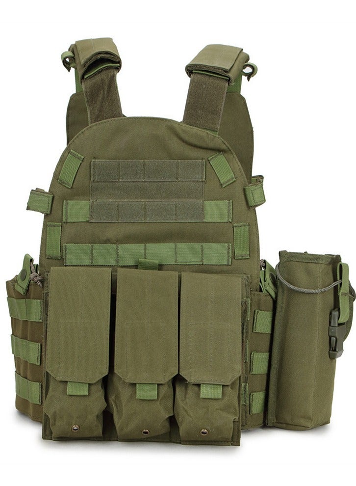 Tactical hunting vest with large capacity for maximum protection （green）