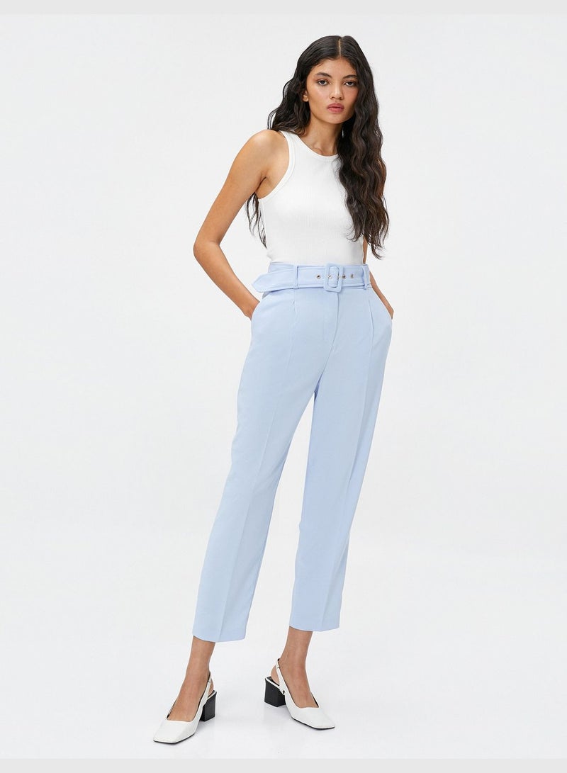 Belted Pocket Crop Carrot Trousers