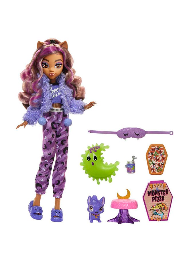 Doll And Sleepover Accessories, Clawdeen Wolf  Doll With Pet Dog Crescent , Creepover Party