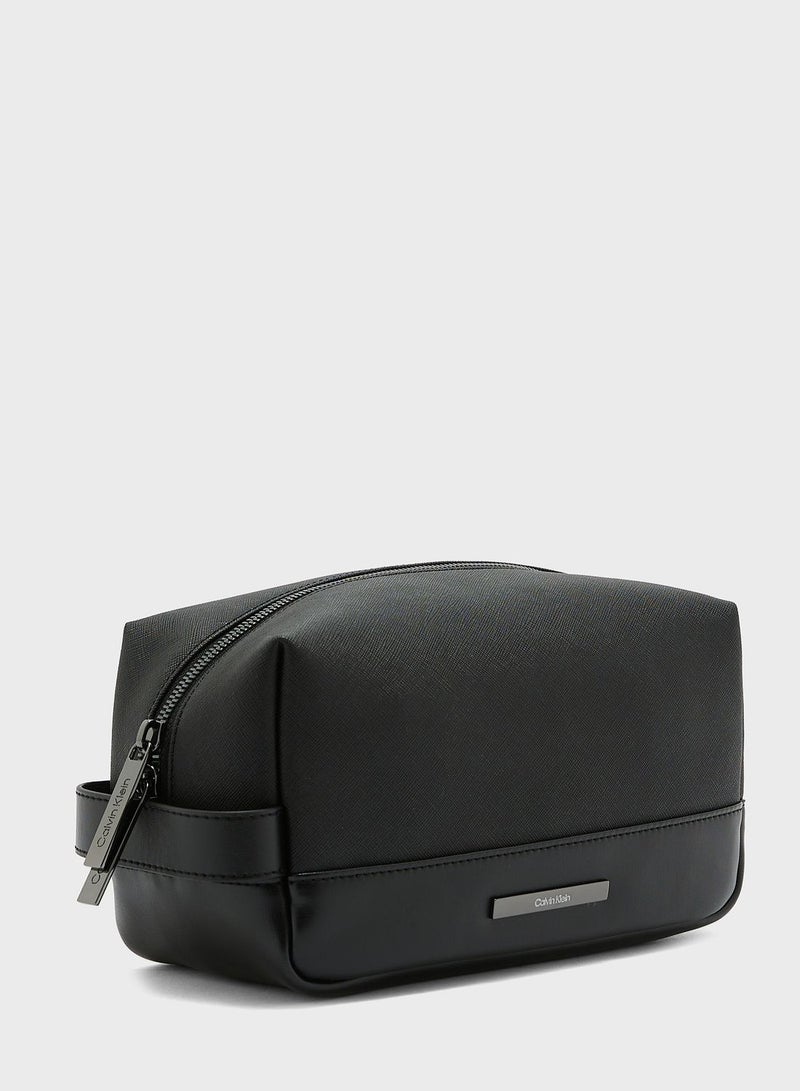 Logo Washbag