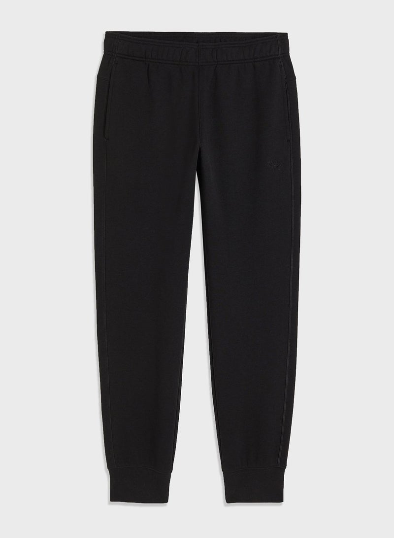 Essential Sweatpants