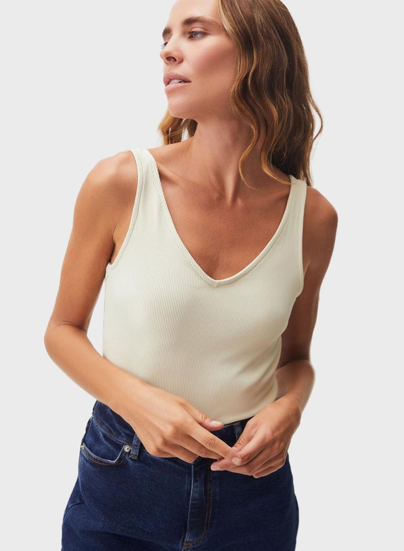 V-Neck Fitted Top