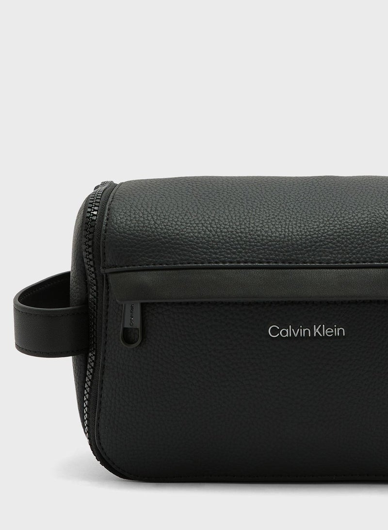 Logo Washbag