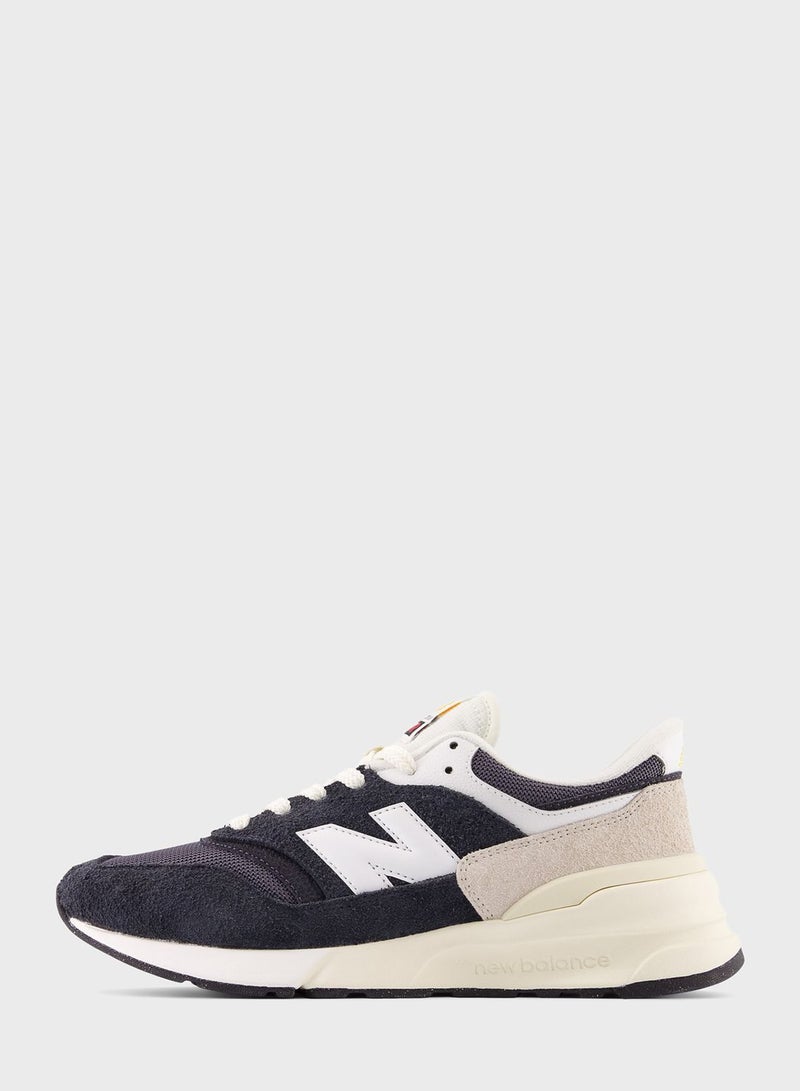 997R Sneakers