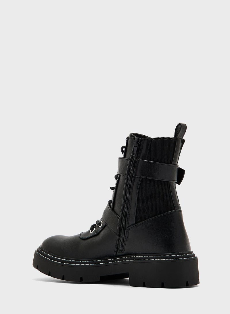 Deli Ankle Boots