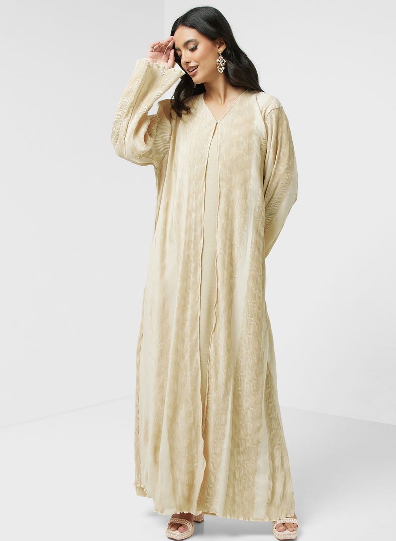 V-Neck Pleated Abaya