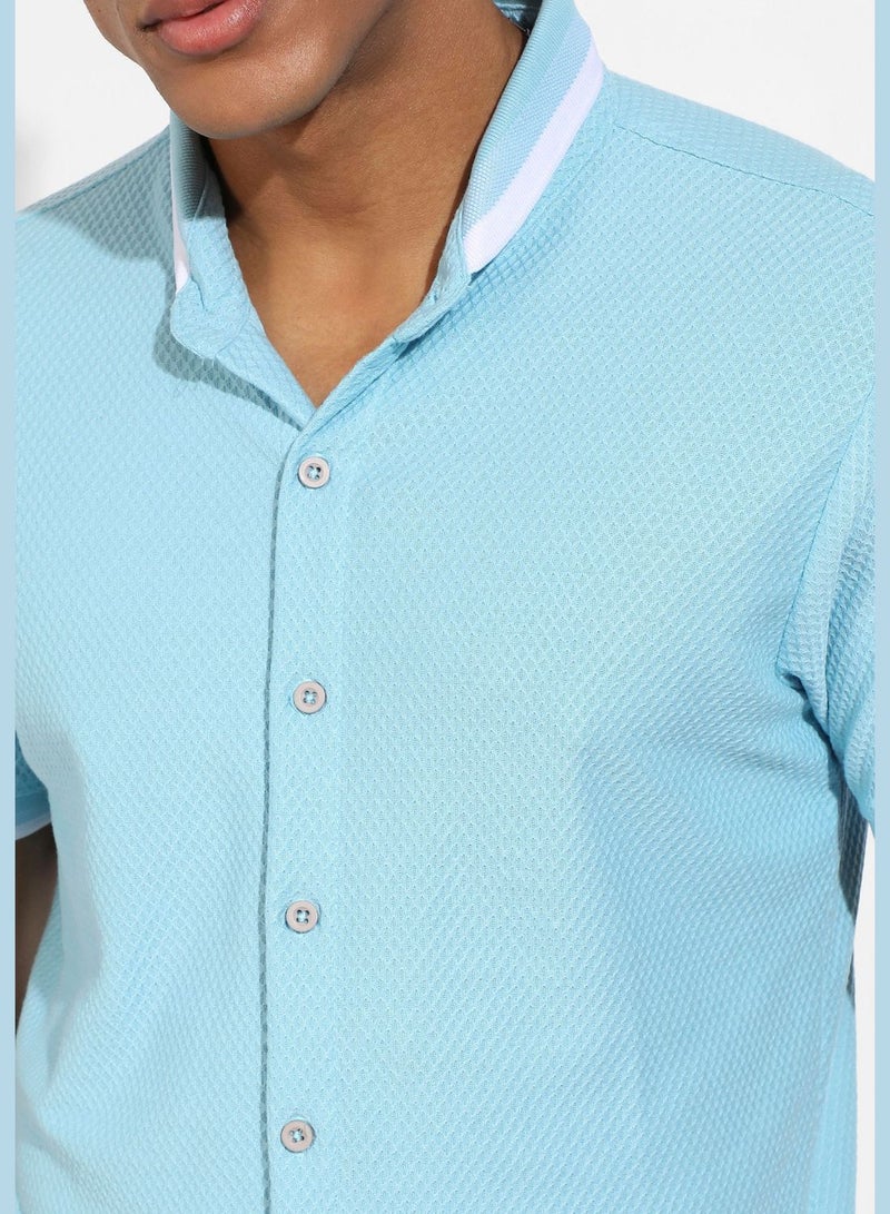 Solid Spread Collar Short Sleeve Shirt
