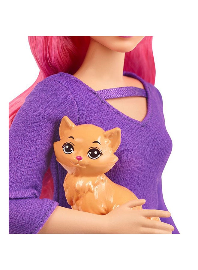 Travel Co Lead Daisy Doll