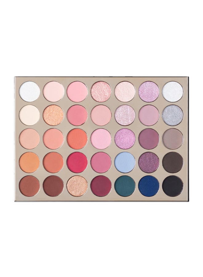 Character 35 Color Glamour Edition Eyeshadow Palette Adventure