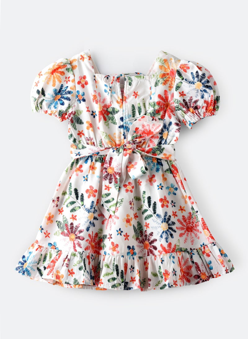 Blooming Adventures: Girls' Floral Dress Comfort, Style & Twirls