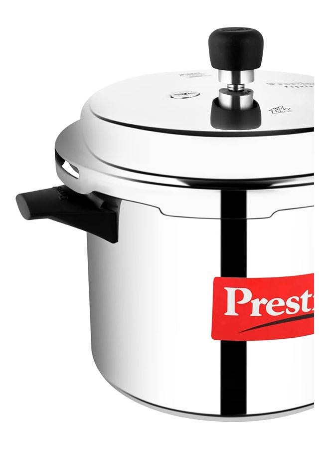 Popular Aluminium Pressure Cooker with Thick Alpha Base and Sturdy Handles Silver 5Liters