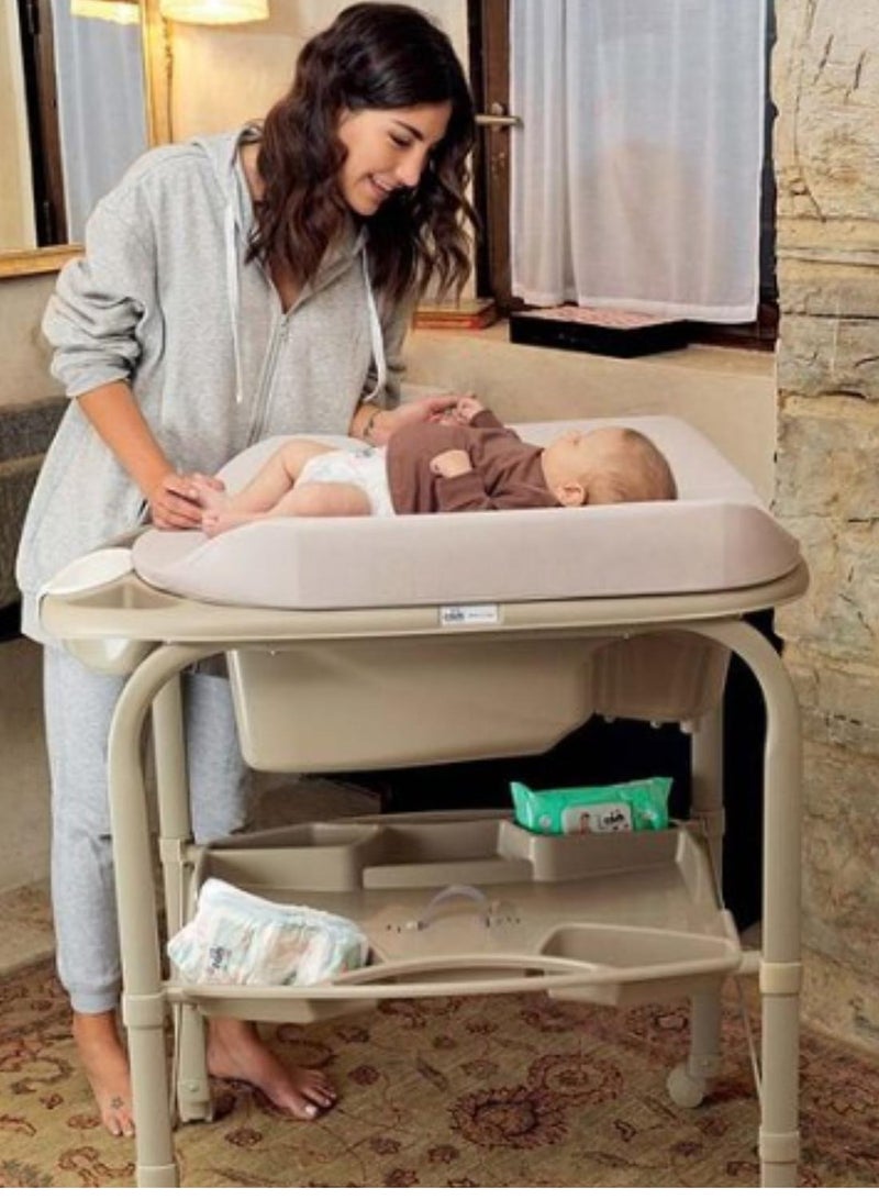 Changing Table - Beige  - Soft Changing Mat - From 0 - 6 Months Old Baby, With Storage, Made In Italy, Changing Diaper Station For Infant And Nursery, Foldable, Portable With 4 Wheels