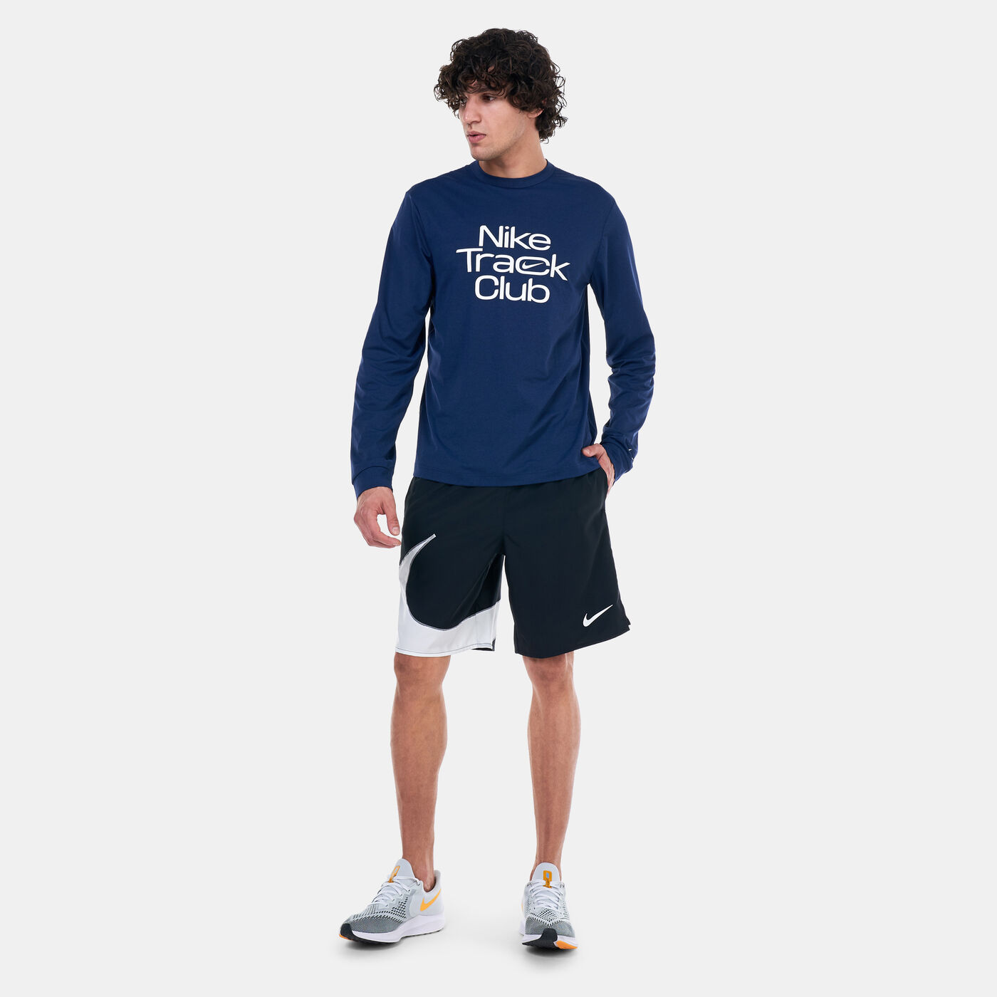 Men's Track Club Dri-FIT Hyverse Running Top