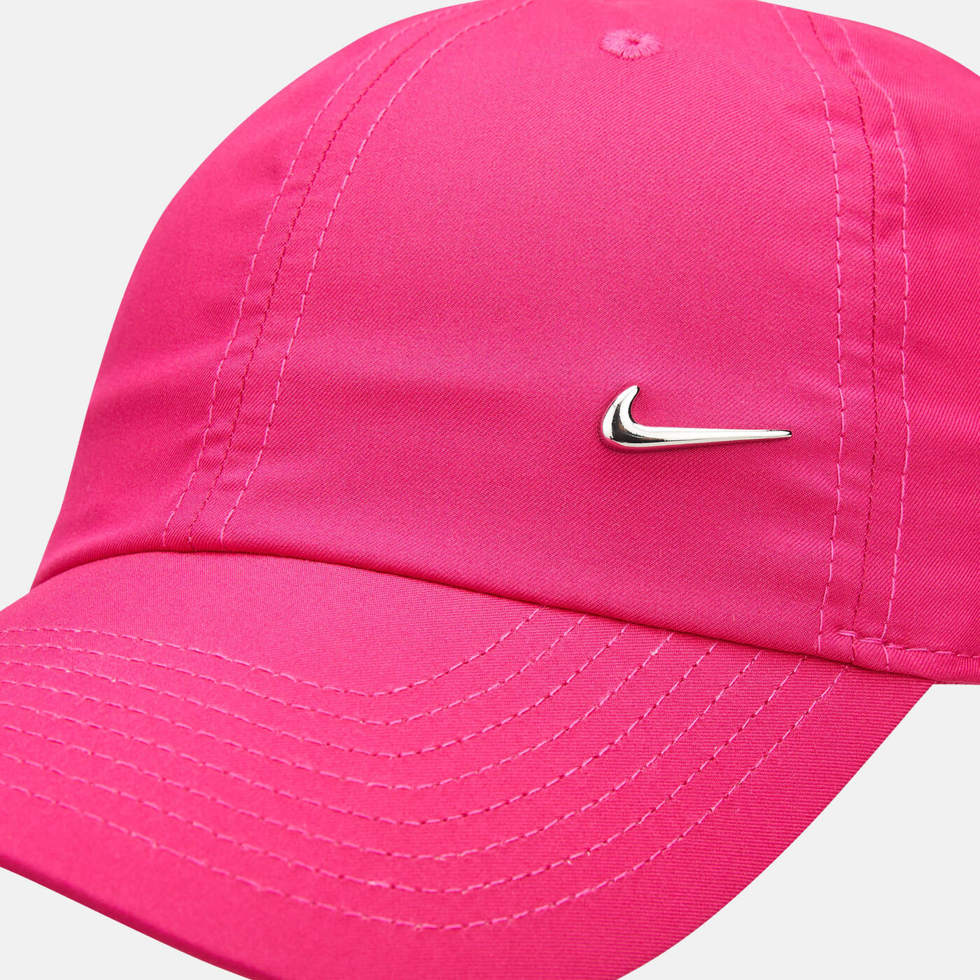 Dri-FIT Club Unstructured Metal Swoosh Cap