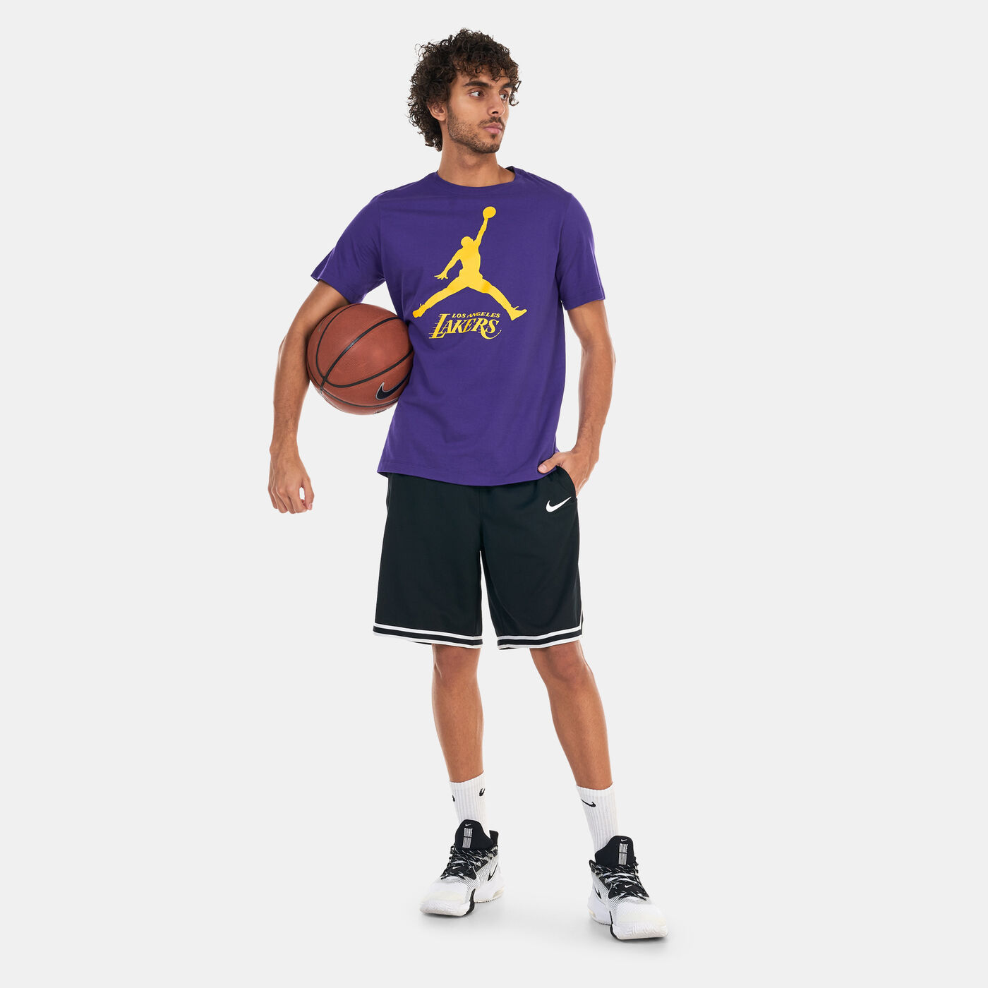 Men's Los Angeles Lakers Essential NBA T-Shirt