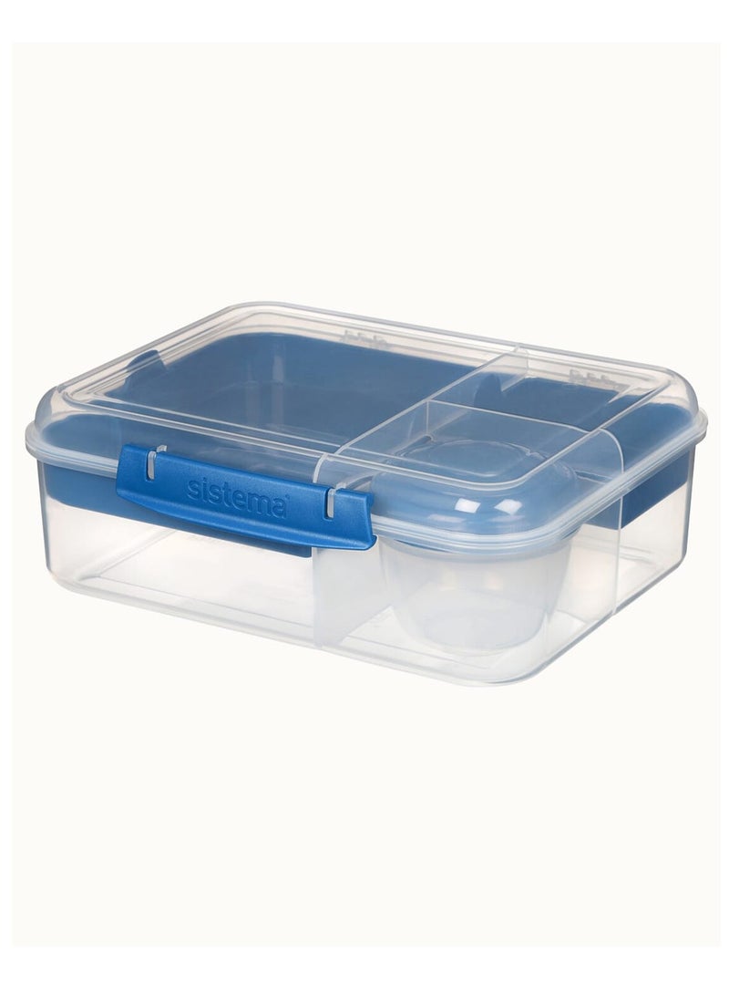 Sistema Bento Lunch To Go 1.65L, portable & Stackable for Work, Schools, featuring easy locking clip with multi-compartments. Is Microwave, Dishwasher safe and BPA Free, Blue
