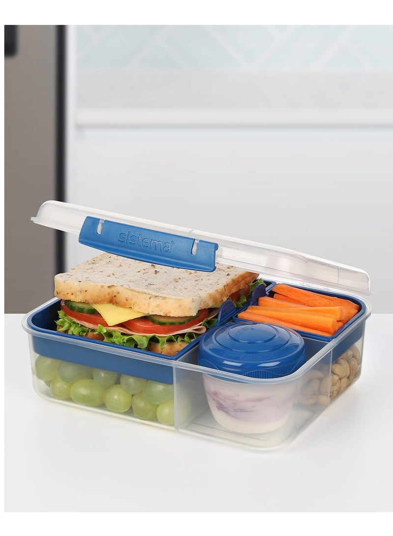 Sistema Bento Lunch To Go 1.65L, portable & Stackable for Work, Schools, featuring easy locking clip with multi-compartments. Is Microwave, Dishwasher safe and BPA Free, Blue