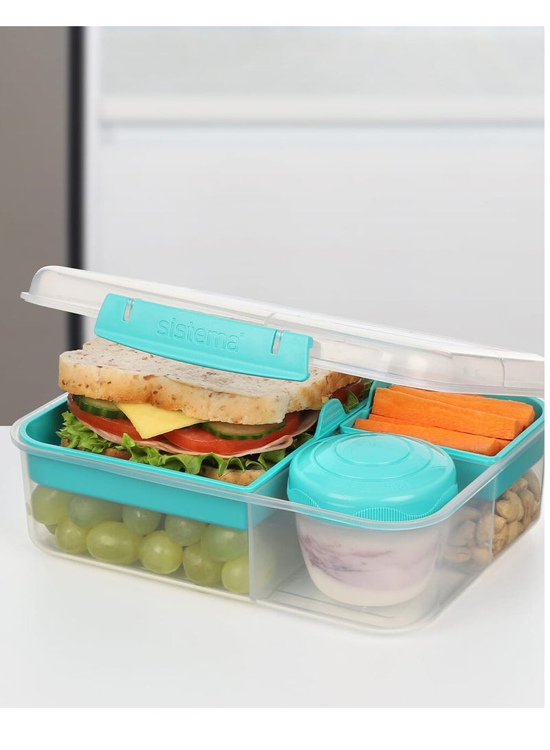 Sistema Bento Lunch To Go 1.65L, portable & Stackable for Work, Schools, featuring easy locking clip with multi-compartments. Is Microwave, Dishwasher safe and BPA Free, Green
