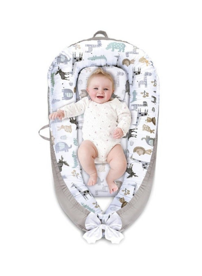 Soft Breathable Newborn Crib Portable Adjustable Baby Crib Bassinet Snuggle Bed Suitable 0-12 Months