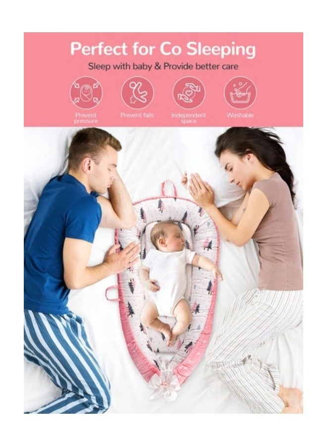 Soft Breathable Newborn Crib Portable Adjustable Baby Crib Bassinet Snuggle Bed Suitable 0-12 Months