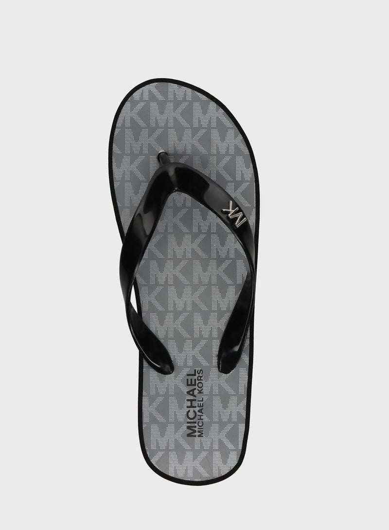 Youth Gage Kylo Flip Flops