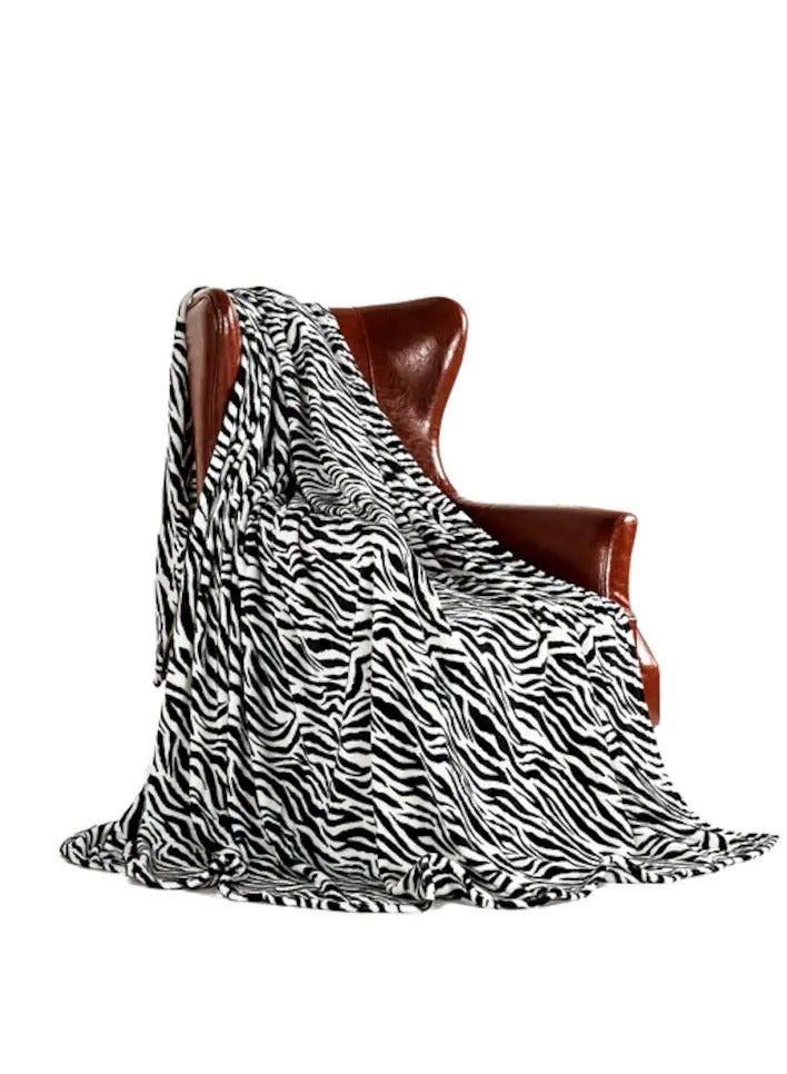 Silky Soft Single Blanket Zebra Printed Flannel Throw Blanket For Sofa, 150X200cm, Black/White