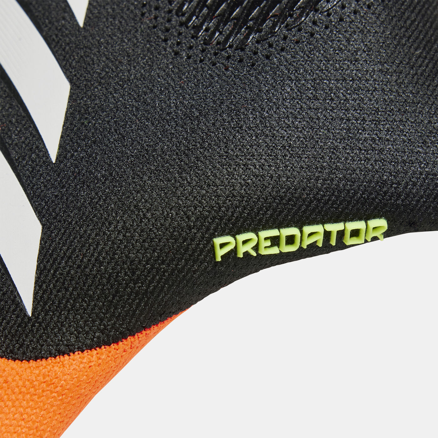 Predator Pro Football Goalkeeper Gloves