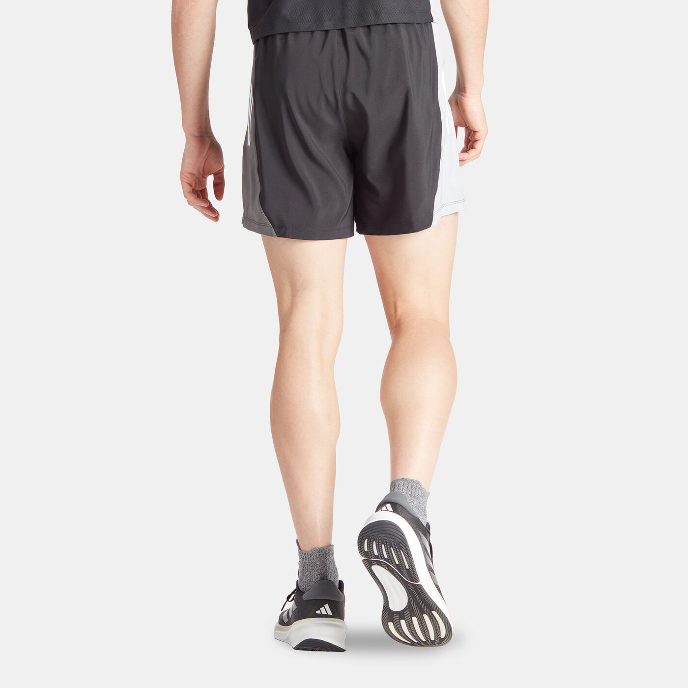 Men's Own the Run Colorblock Running Shorts