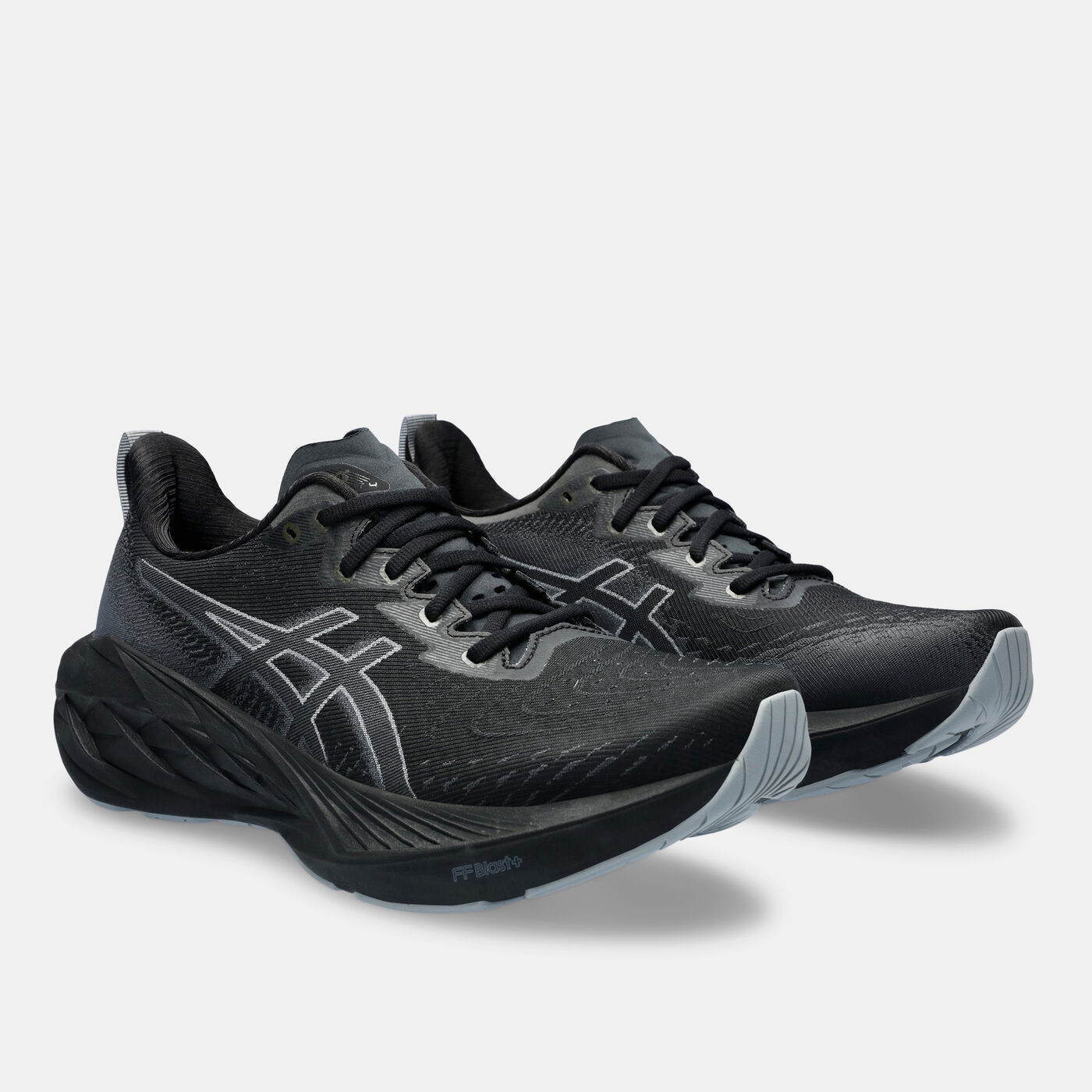 Men's NOVABLAST 4 Running Shoes