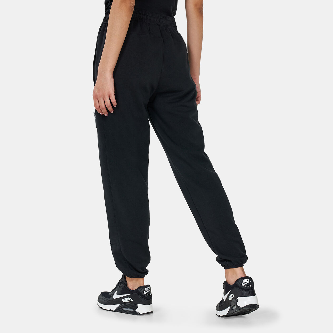 Women's Dri-FIT Swoosh Fly Standard Issue Sweatpants