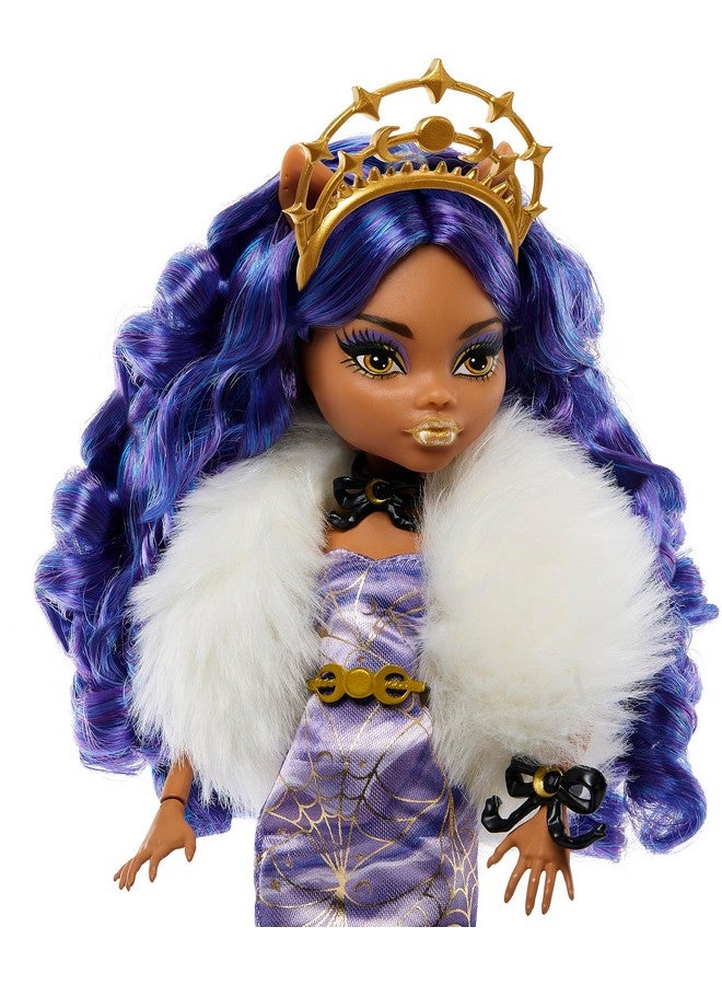 Doll Clawdeen Wolf Howliday Collector Edition Purple Hair And Floorlength Gown With Furry Boa