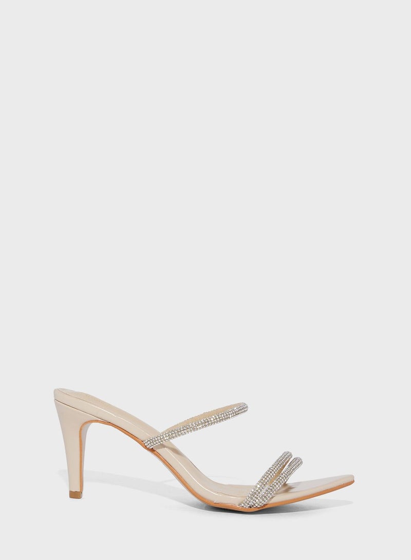 Pointed Toe Sandal With Diamante Trim