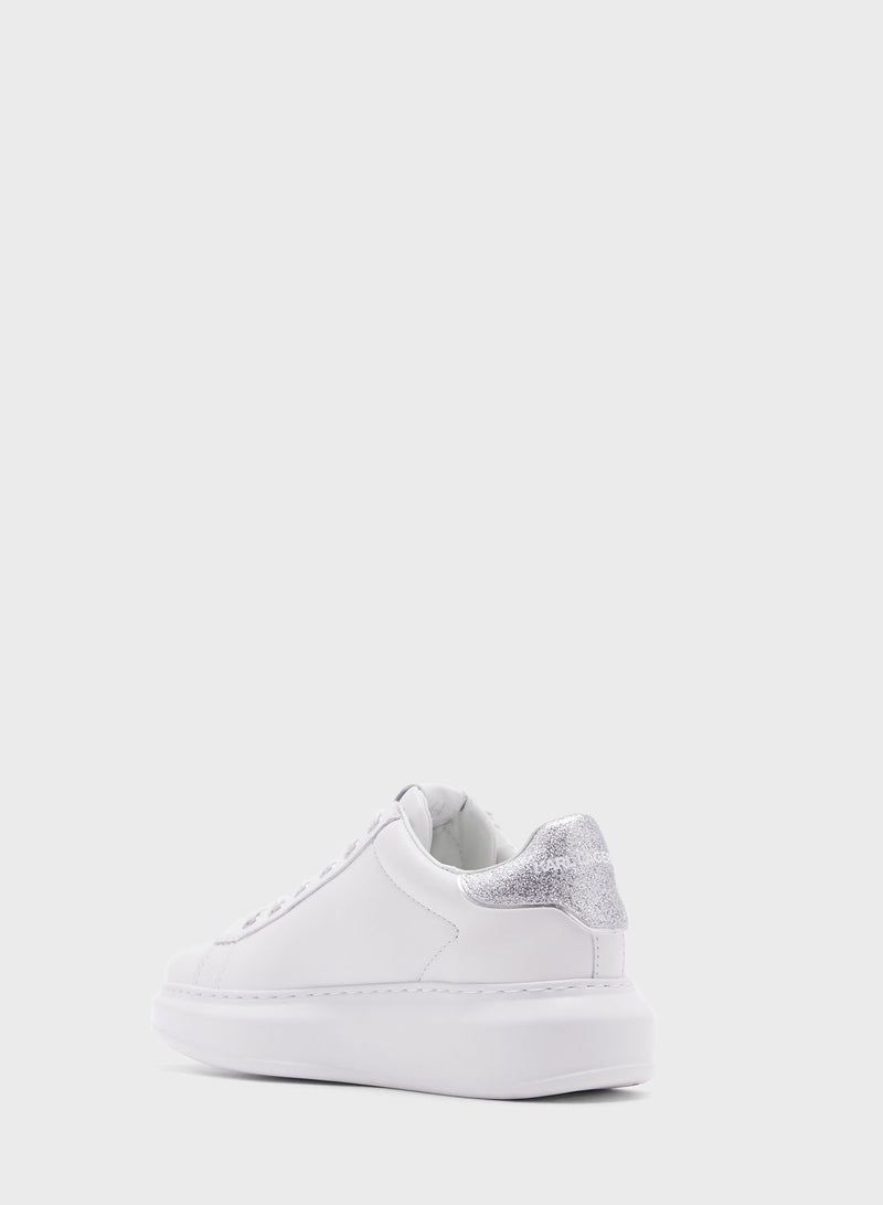 Kapri Low-Top Sneakers