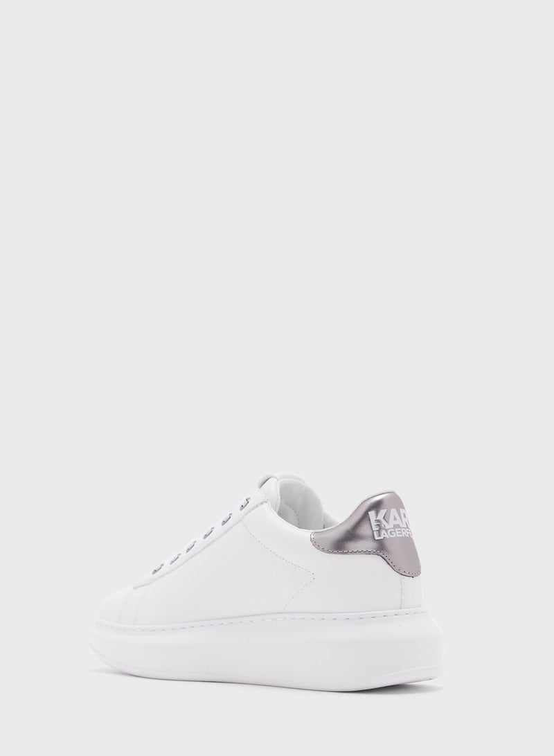 Kapri Low-Top Sneakers