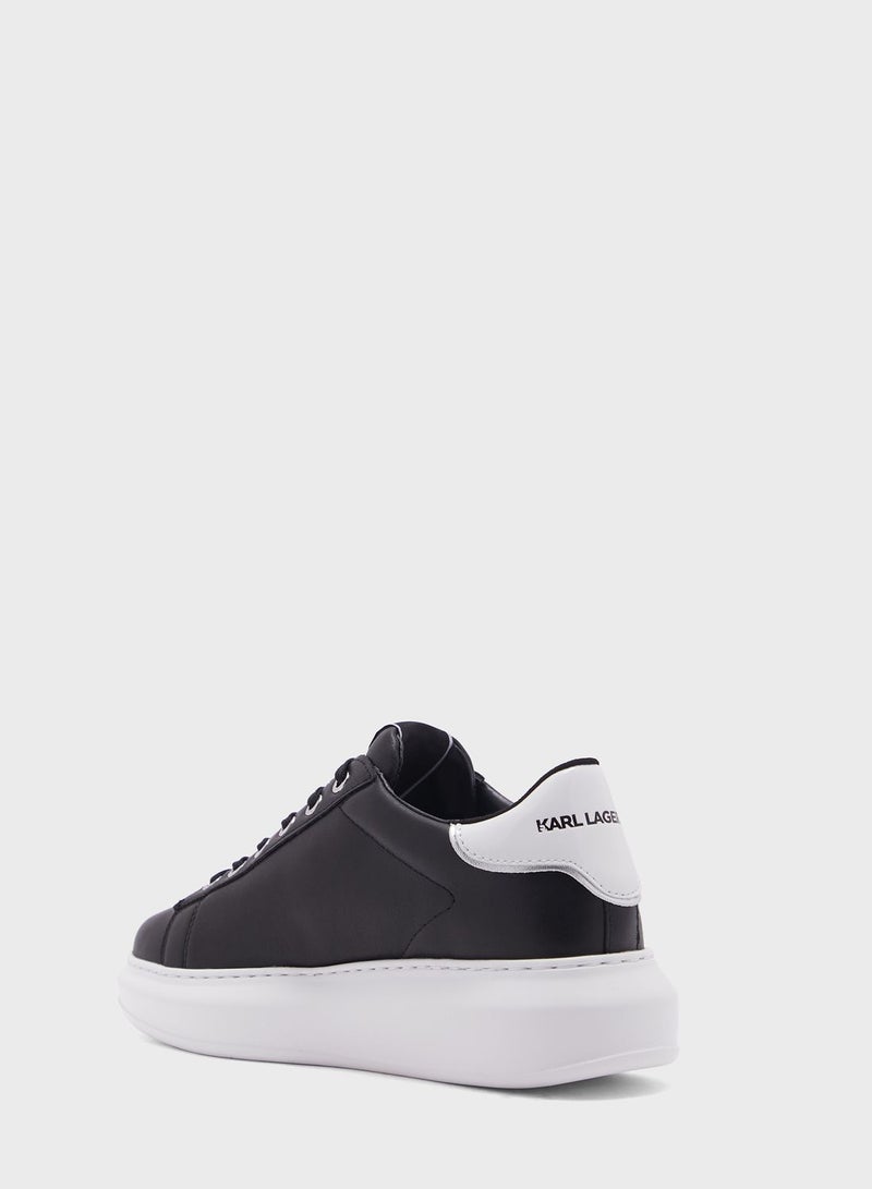 Kapri Low-Top Sneakers