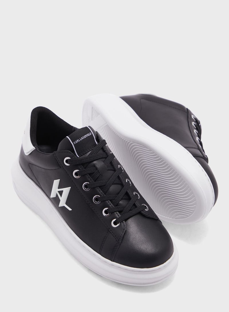 Kapri Low-Top Sneakers