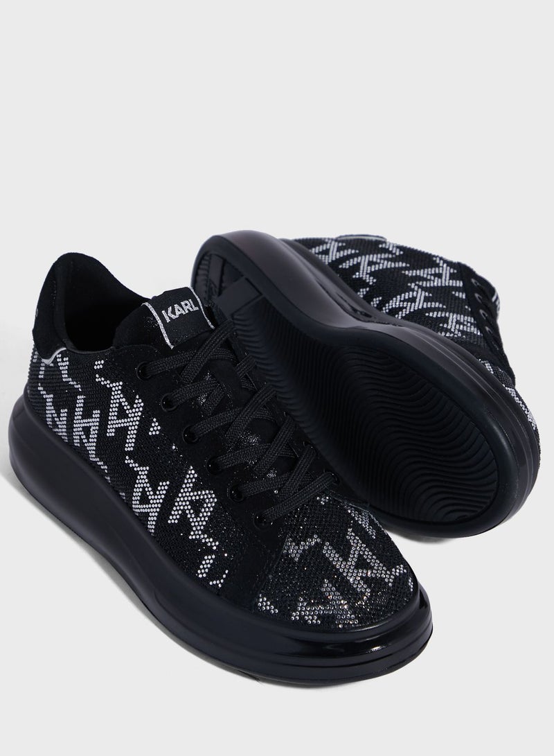 Kapri Low-Top Sneakers