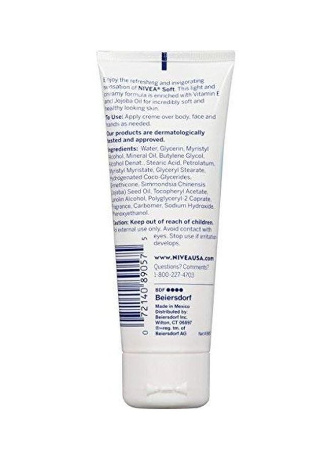 Soft Refreshingly Light Moisturizing Creme