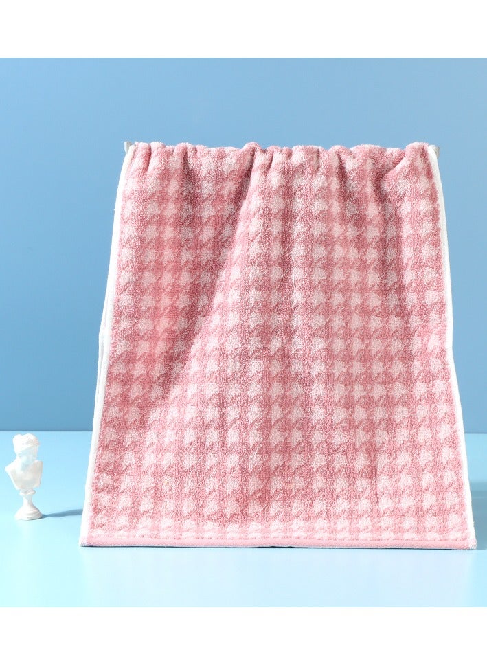 Houndstooth Adult Towel (Pink)