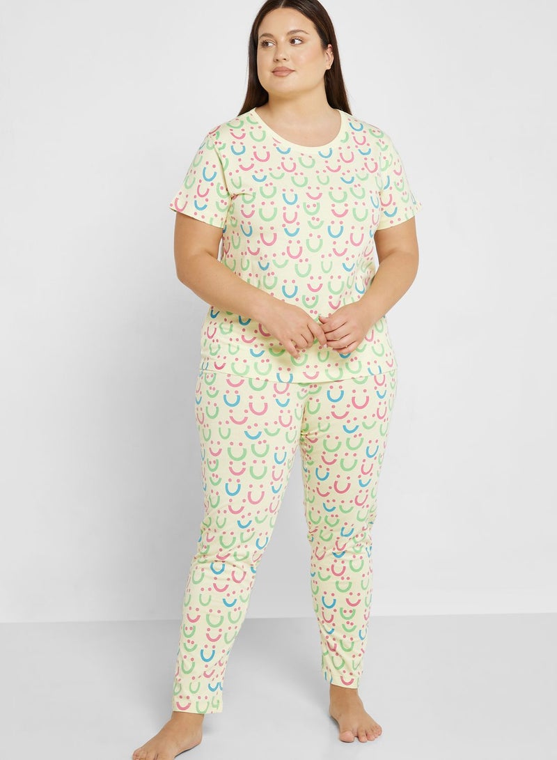 Graphic Nightwear T-Shirt And Pyjama Set