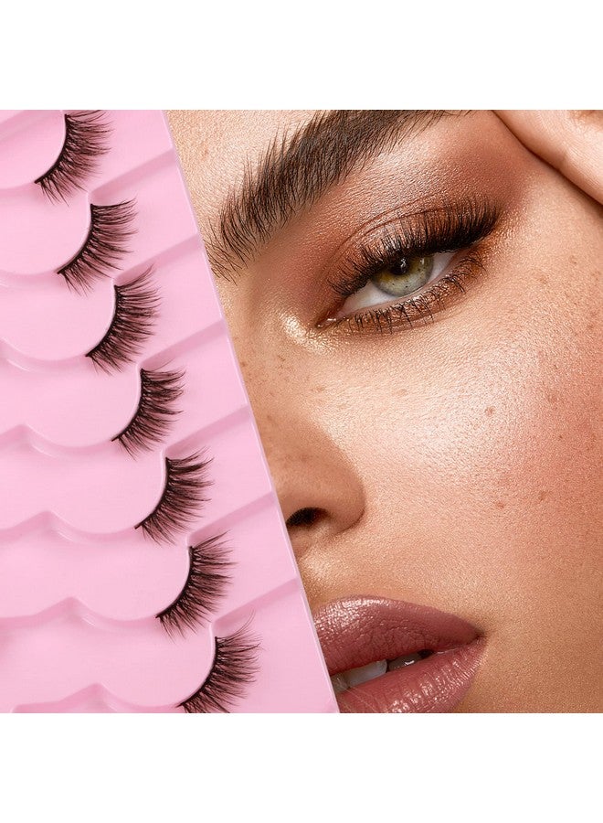 Half Lashes Natural Cat Eye False Lashes Wispy Fluffy Faux Mink Lashes Crisscross Multilayers 3D Fake Eyelashes 7 Pairs Pack