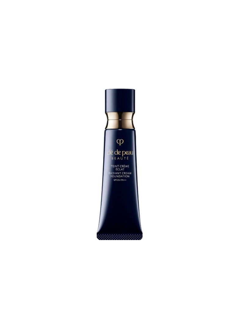 CLÉ DE PEAU BEAUTÉ RADIANT CREAM FOUNDATION - O60