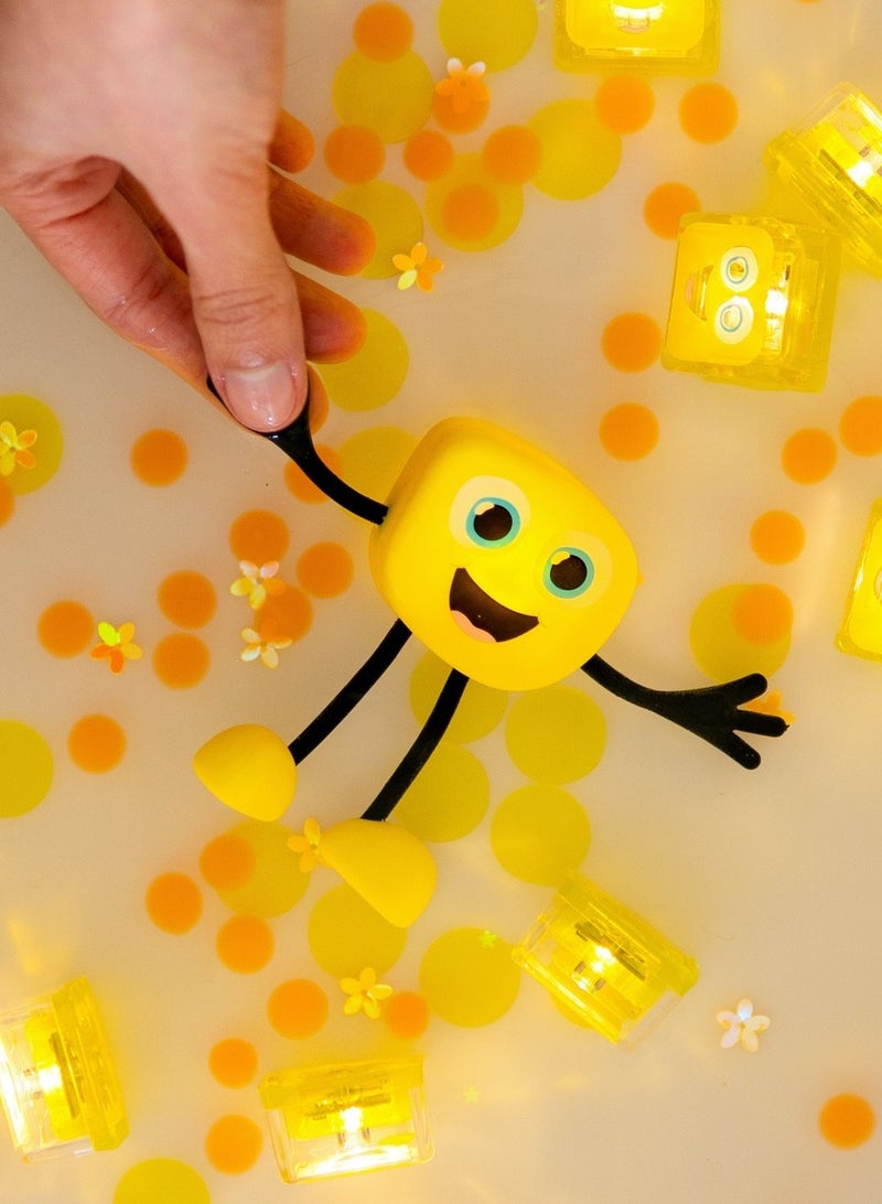Glo Pals Bath Toys Character & Water-Activated Light-Up Cubes - Sensory Toys for Girls & Boys - Sami + 2 Yellow Cubes