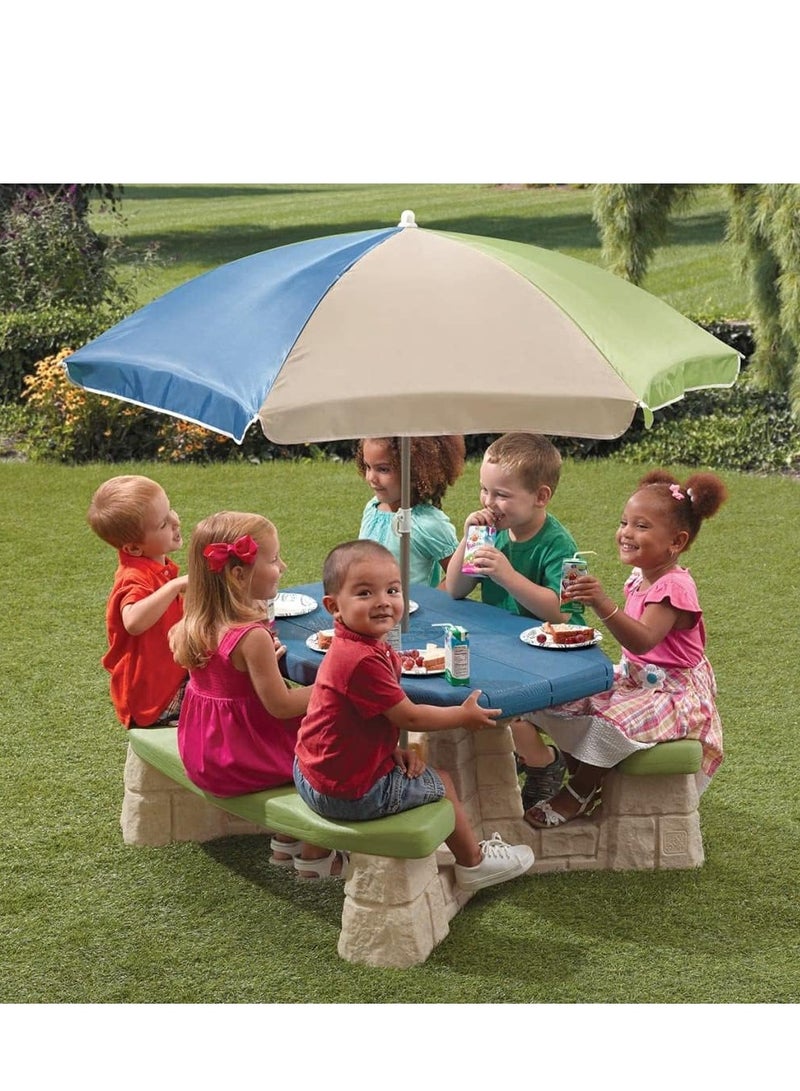 Step2 Naturally Playful Picnic Table with Umbrella