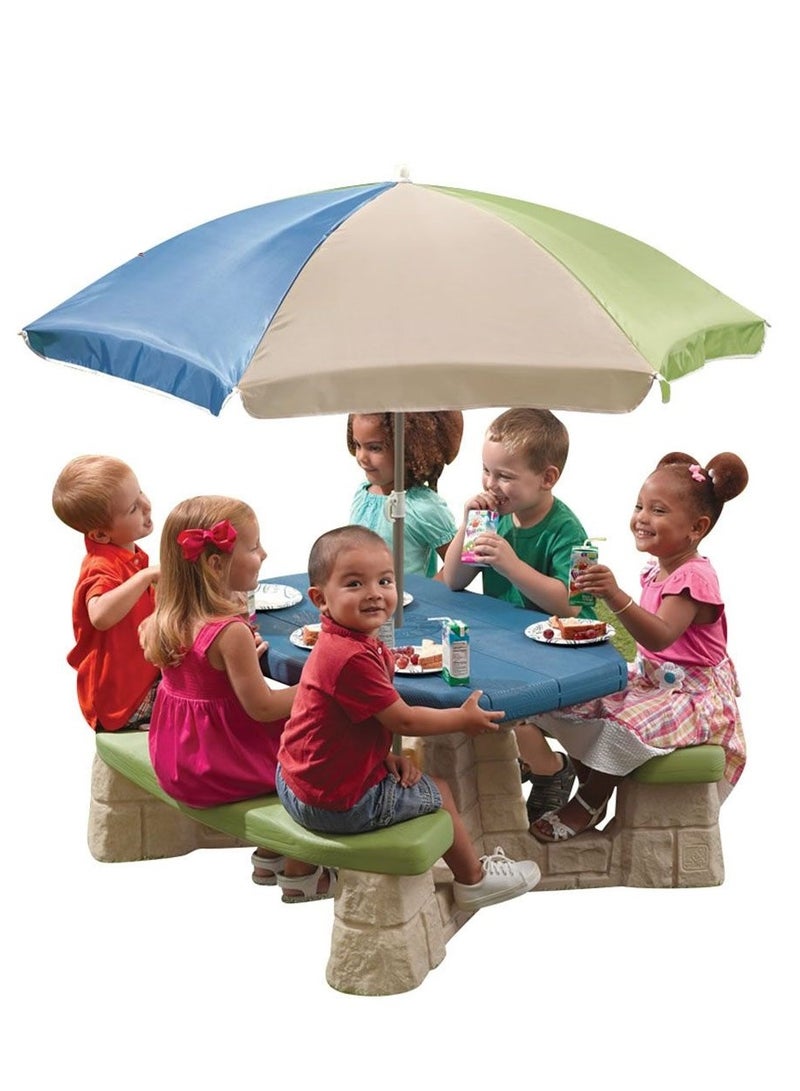 Step2 Naturally Playful Picnic Table with Umbrella