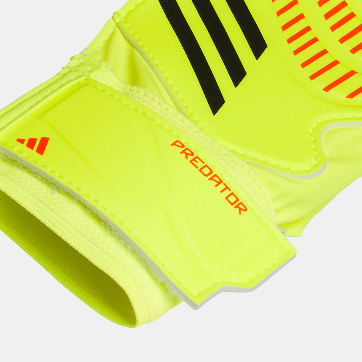 Kids' Predator Training Football Goalkeeper Gloves (Younger and Older Kids)